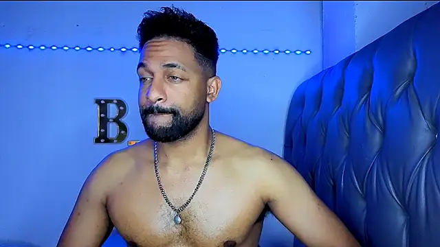 bbcblackhot34 online show from April 20, 2026, 3:53 am