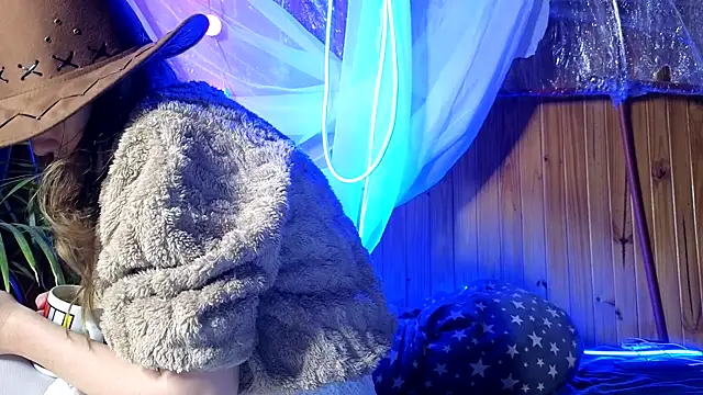 Jony Marta online show from October 8, 2025, 5:49 am