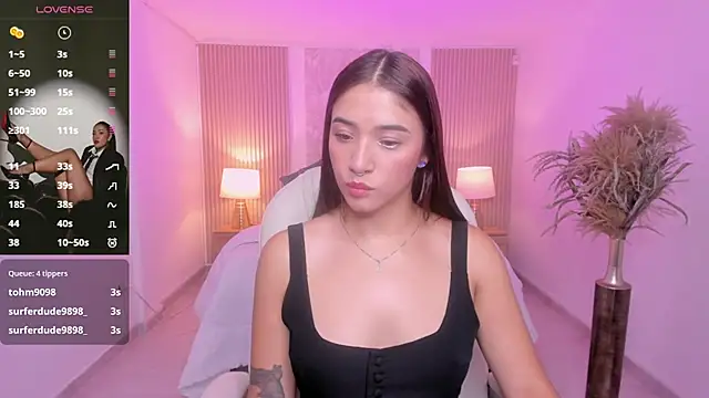 Antonella Grayy online show from April 22, 2026, 11:12 am