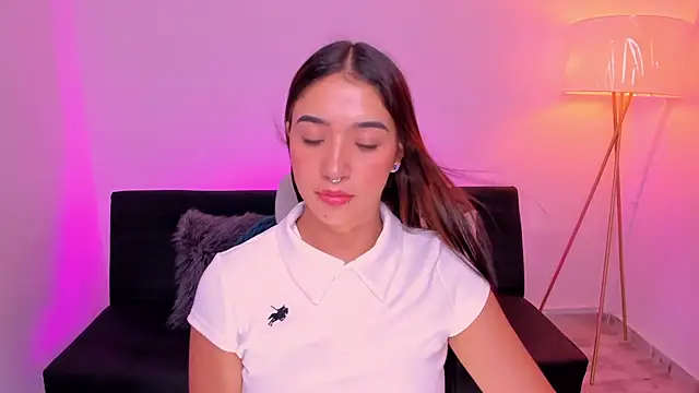 Antonella Grayy online show from May 27, 2026, 9:23 pm
