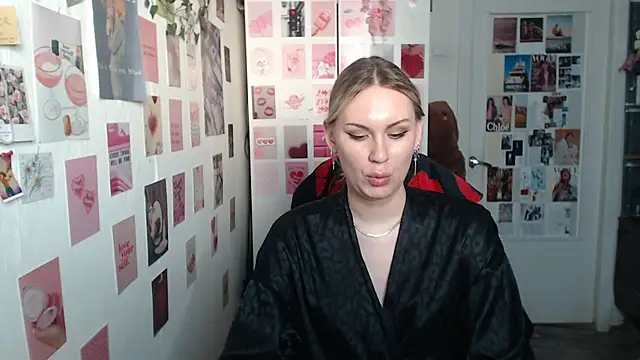 CapriScorpion online show from February 19, 2025, 2:23 pm