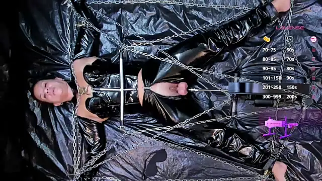 gooddessamanda online show from November 6, 2025, 8:10 pm