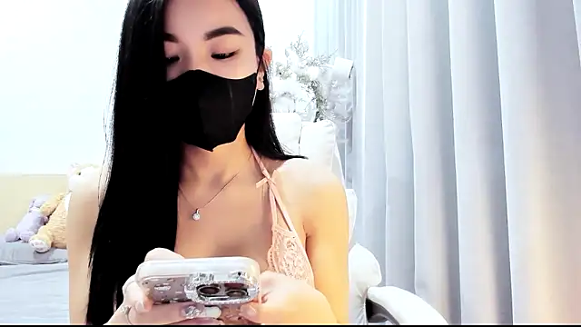 Lita-Julia online show from March 19, 2026, 3:54 am