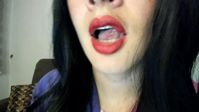 queen fetish online show from December 2, 2024, 11:18 pm