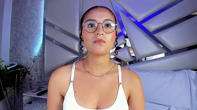 Miia002 online show from March 11, 2025, 7:25 pm