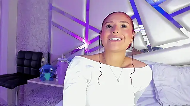 Miia002 online show from September 19, 2025, 3:41 am