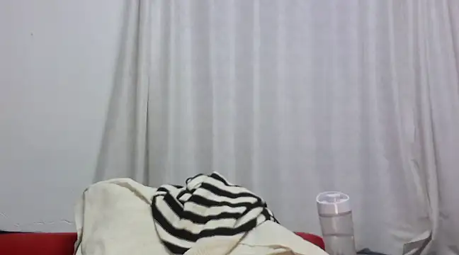 Sexxybella27 online show from January 29, 2025, 5:13 pm