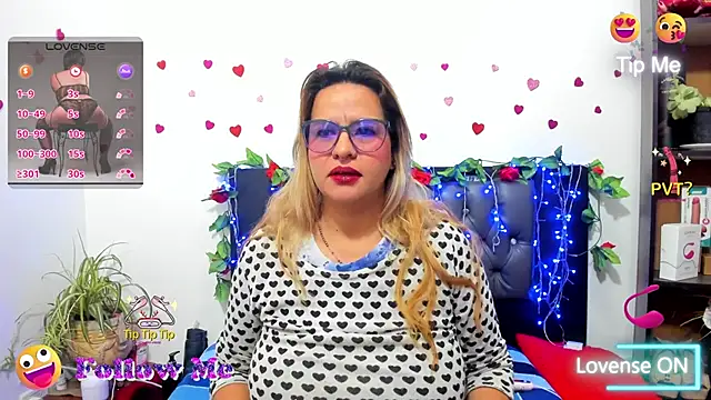 hazel 34 online show from October 23, 2025, 8:24 am