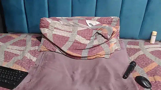 BLACKberry008 online show from March 16, 2025, 1:38 am