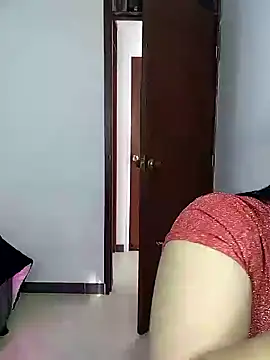 Charlotte cutee18 online show from October 21, 2025, 7:58 pm