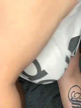 Snapshot of DestineeJayde chatting on January 5, 2025, 8:21 pm DestineeJayde online show from January 5, 2025, 8:21 pm