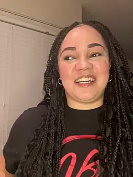 Snapshot of DestineeJayde chatting on March 21, 2025, 7:00 am DestineeJayde online show from March 21, 2025, 7:00 am