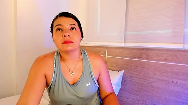 Snapshot of miaa_daniels chatting on May 22, 2026, 4:23 pm miaa daniels online show from May 22, 2026, 4:23 pm