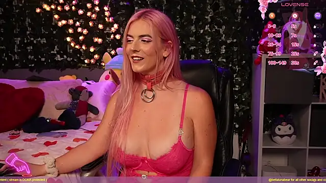 Snapshot of bellalunabear chatting on February 19, 2025, 6:00 pm bellalunabear online show from February 19, 2025, 6:00 pm