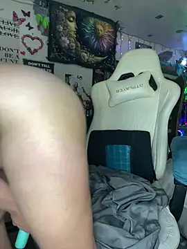 TrenaAnne online show from March 8, 2025, 4:34 am