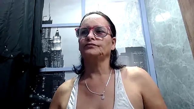 Nastylatinaxxx online show from May 7, 2026, 11:43 pm