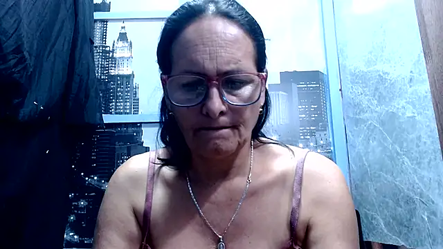 Nastylatinaxxx online show from June 13, 2026, 11:57 pm