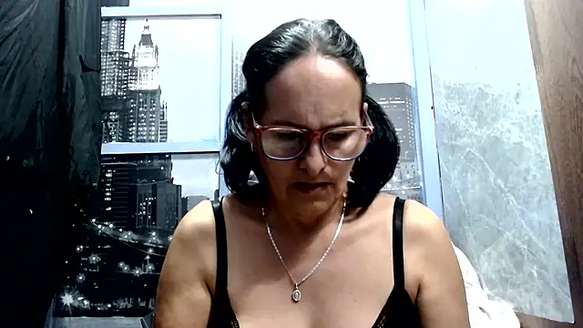 Nastylatinaxxx online show from July 18, 2026, 11:41 pm