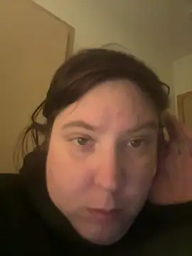 Snapshot of Sexy_Little_SlutAriel chatting on January 31, 2025, 2:04 am Sexy Little SlutAriel online show from January 31, 2025, 2:04 am