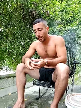 sebasxx97 online show from March 3, 2025, 4:03 pm