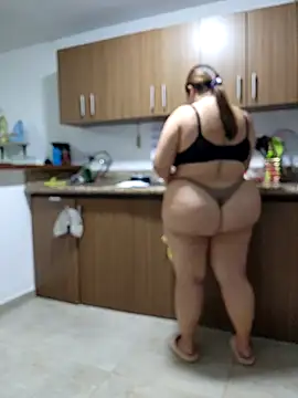 RachellGraham online show from February 12, 2026, 1:00 am