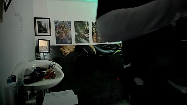 Sisoyalejo420 online show from October 21, 2025, 11:22 am