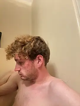 CreamyAustin online show from November 13, 2025, 1:59 am