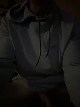 jeffyisabell online show from March 16, 2025, 8:43 am