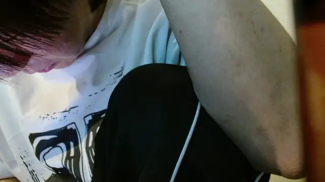 POCARI SWEAT online show from April 22, 2026, 11:34 am