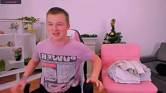  Olli  Stiw  online show from December 19, 2024, 8:44 pm