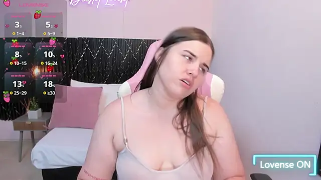 Aabby lee online show from December 14, 2025, 8:13 pm