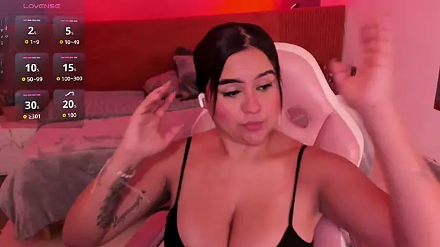 Snapshot of katia_bigboobs1 chatting on April 25, 2026, 8:06 pm katia bigboobs1 online show from April 25, 2026, 8:06 pm