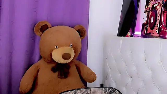 amal baddell online show from April 20, 2026, 8:28 am