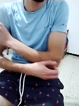 Zoro 23cm online show from November 16, 2025, 10:37 pm