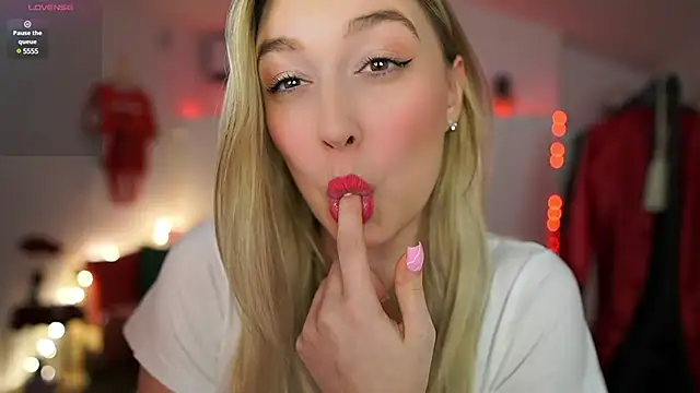 Alexis   Texas online show from February 23, 2025, 8:00 pm