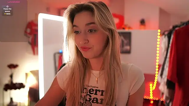 Alexis   Texas online show from February 28, 2025, 10:17 pm