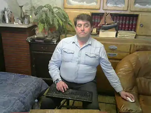 sympatrique online show from March 11, 2025, 5:46 pm