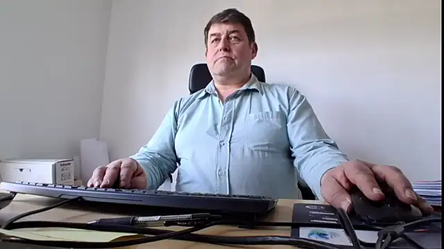 sympatrique online show from April 22, 2026, 3:13 pm