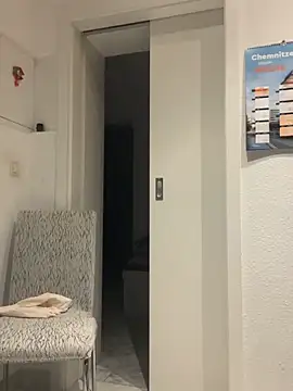 Frank22xx online show from February 7, 2025, 8:10 pm