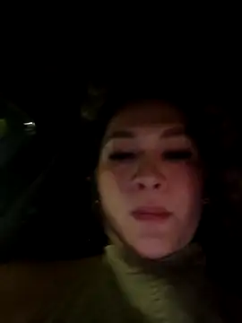 Sara smiiith211 online show from February 15, 2026, 4:42 am