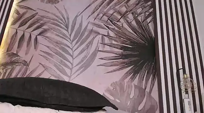 Samaantha-White online show from January 22, 2025, 11:34 am