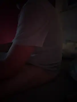 Bennyben8604 online show from December 14, 2024, 5:40 am