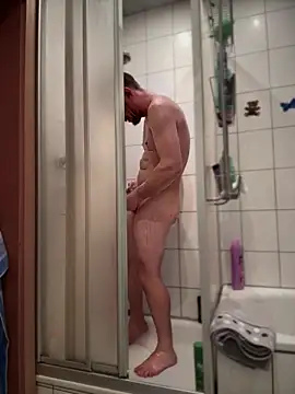 Bennyben8604 online show from February 13, 2025, 8:03 pm