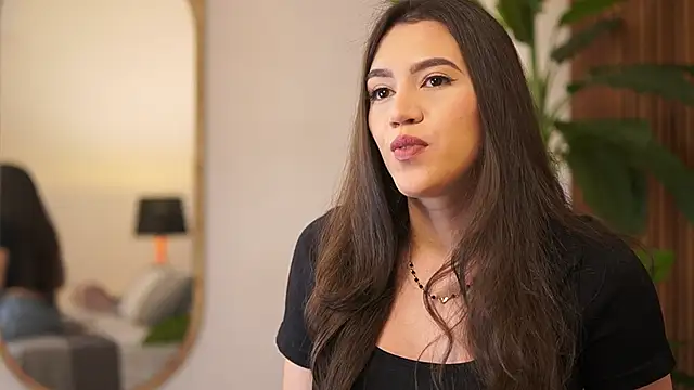 Amelia Rouse online show from March 1, 2025, 8:21 pm