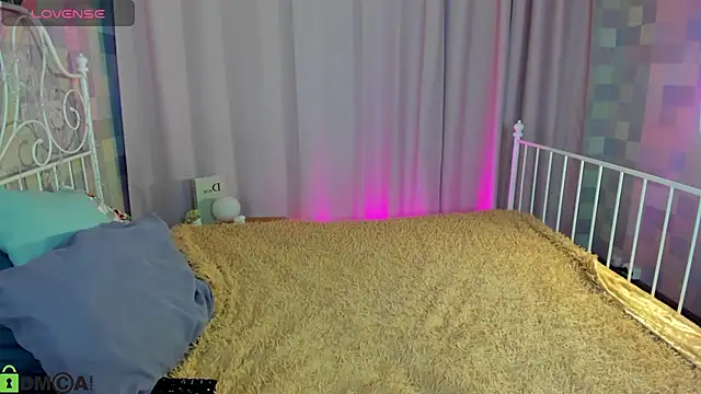 Stacy Luv online show from February 12, 2026, 9:37 am