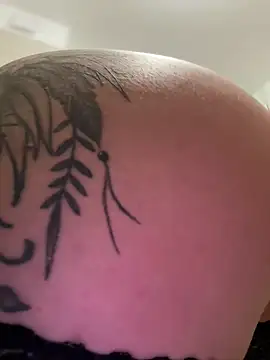 babyyboomm online show from February 17, 2025, 11:20 pm