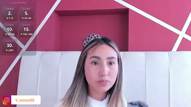 Snapshot of _Emma_Valka chatting on January 13, 2025, 9:09 pm Emma Valka online show from January 13, 2025, 9:09 pm