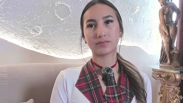 Snapshot of _Emma_Valka chatting on October 16, 2025, 1:12 pm Emma Valka online show from October 16, 2025, 1:12 pm