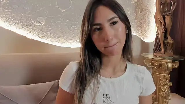 Snapshot of _Emma_Valka chatting on November 10, 2025, 4:50 pm Emma Valka online show from November 10, 2025, 4:50 pm