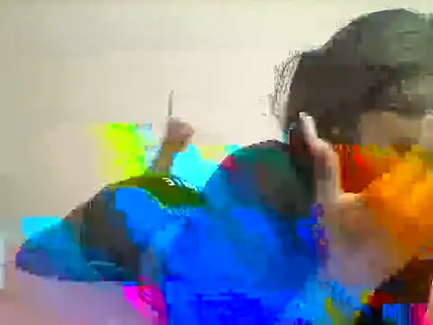 Queeen model online show from February 16, 2026, 5:53 pm